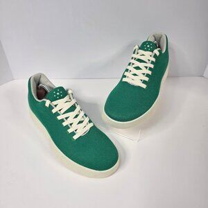 Atoms Model 001 in Tropical Green M-8, W-9.5